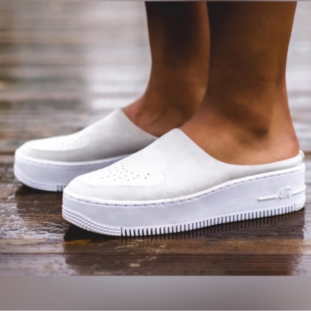 Nike Air Force 1 Lover XX‎ Slip On Miles Sneakers off White Size 7 AO1523-100